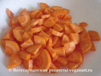 Нарезанаая морковь
